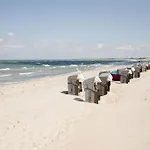 Hotel Strandhotel Duenenmeer - Adults Only Dierhagen