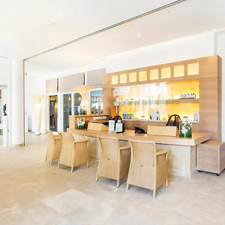 Strandhotel Duenenmeer - Adults Only Dierhagen