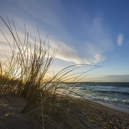 ホテル Strandhotel Duenenmeer - Adults Only 5*