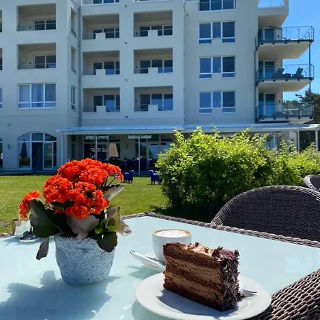 Strandhotel Duenenmeer - Adults Only Hotel Dierhagen