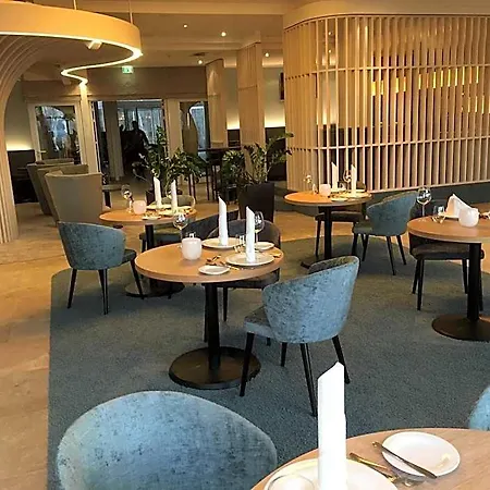 Strandhotel Duenenmeer - Adults Only Dierhagen